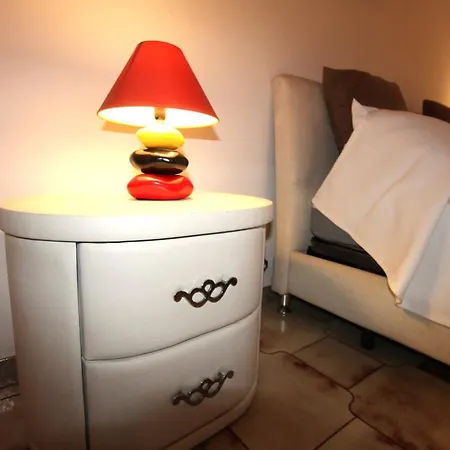 Holiday home Venerina Climatizzato Al Centro Del Paese Con Patio Esterno *