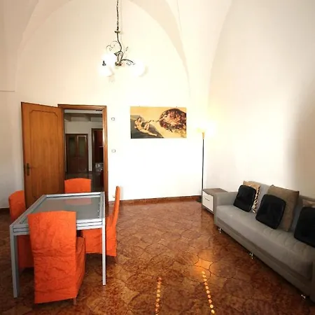 Holiday home Venerina Climatizzato Al Centro Del Paese Con Patio Esterno